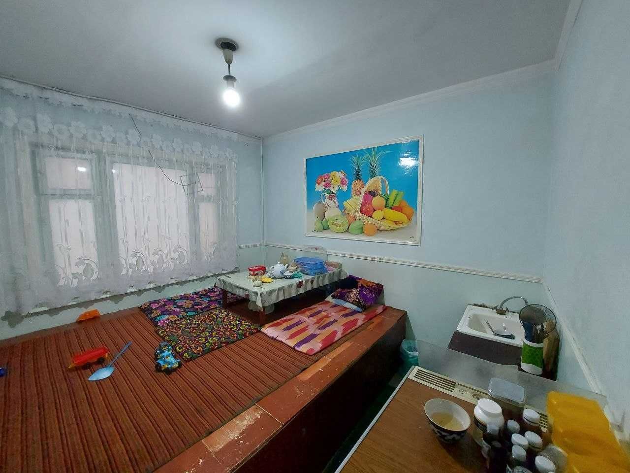 Срочно продается 2 комнатная квартира в Яшнабадском районе (ААА)
