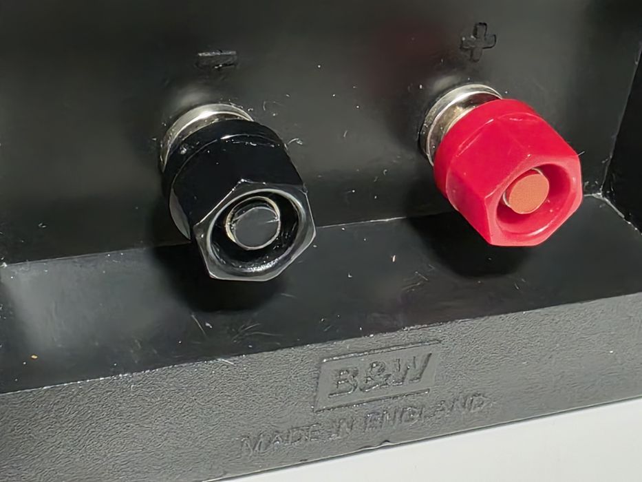 Тонколони B&W DM-302