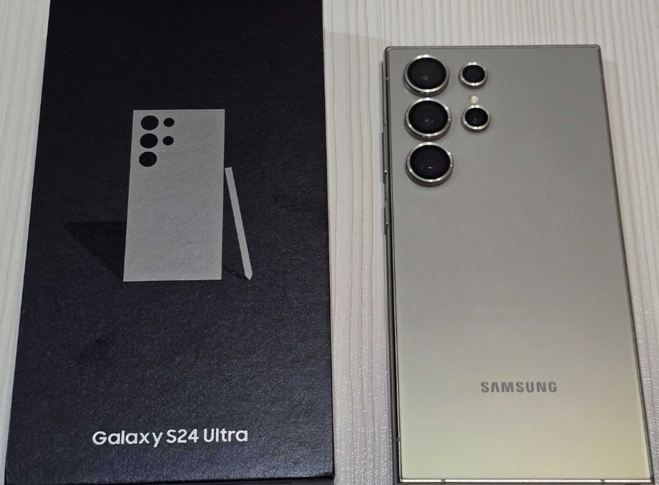 Продам телефон Samsung s24 ultra 256gb