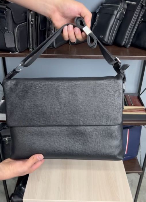 Продам кейс портфель , сумка ноутбук