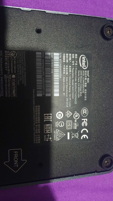 Intel Nuc-uri I3 7100U