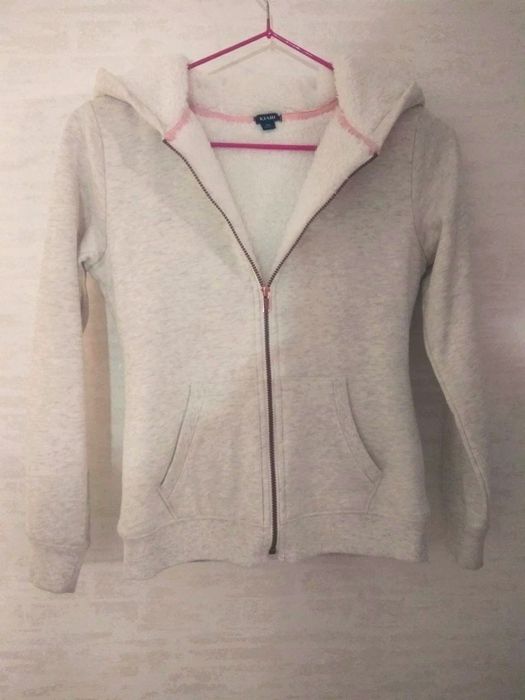 Новая толстовка с искуственным мехом