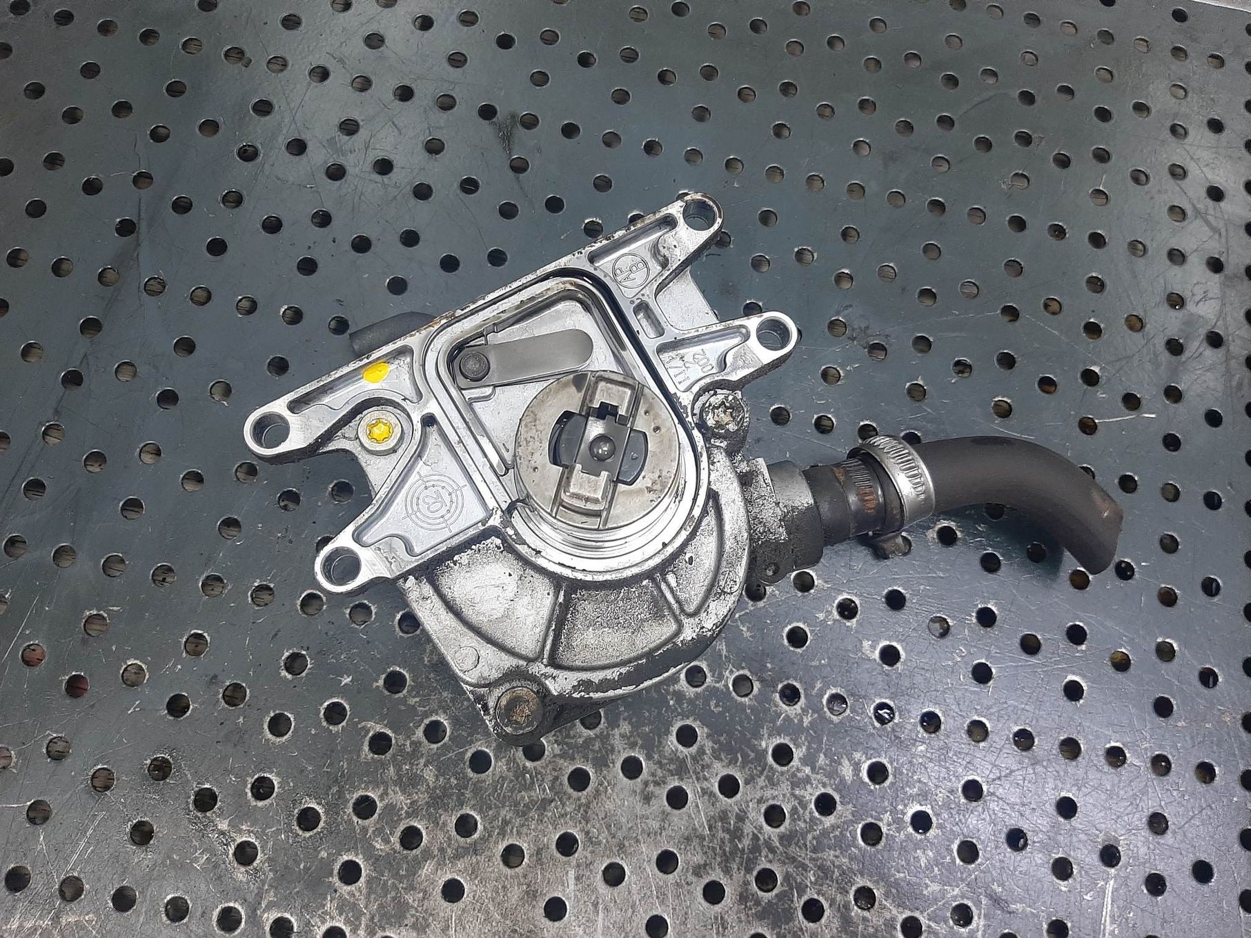 pompa vacuum opel frontera b  2.2dti y22dth 90531396