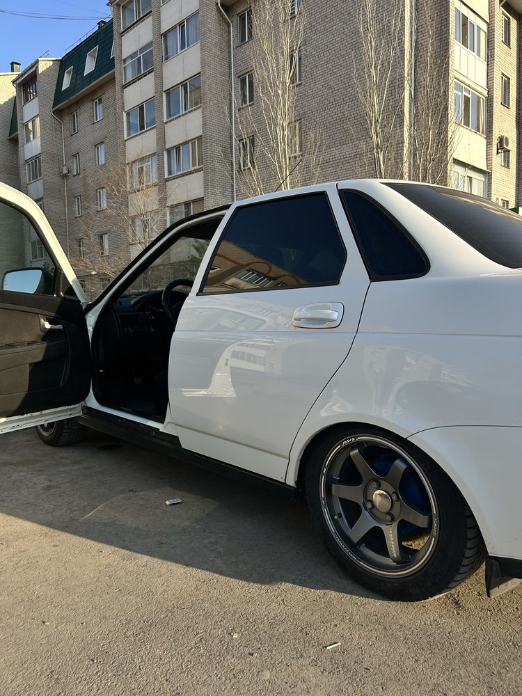 Обменяю литые диски rays volk racing te37