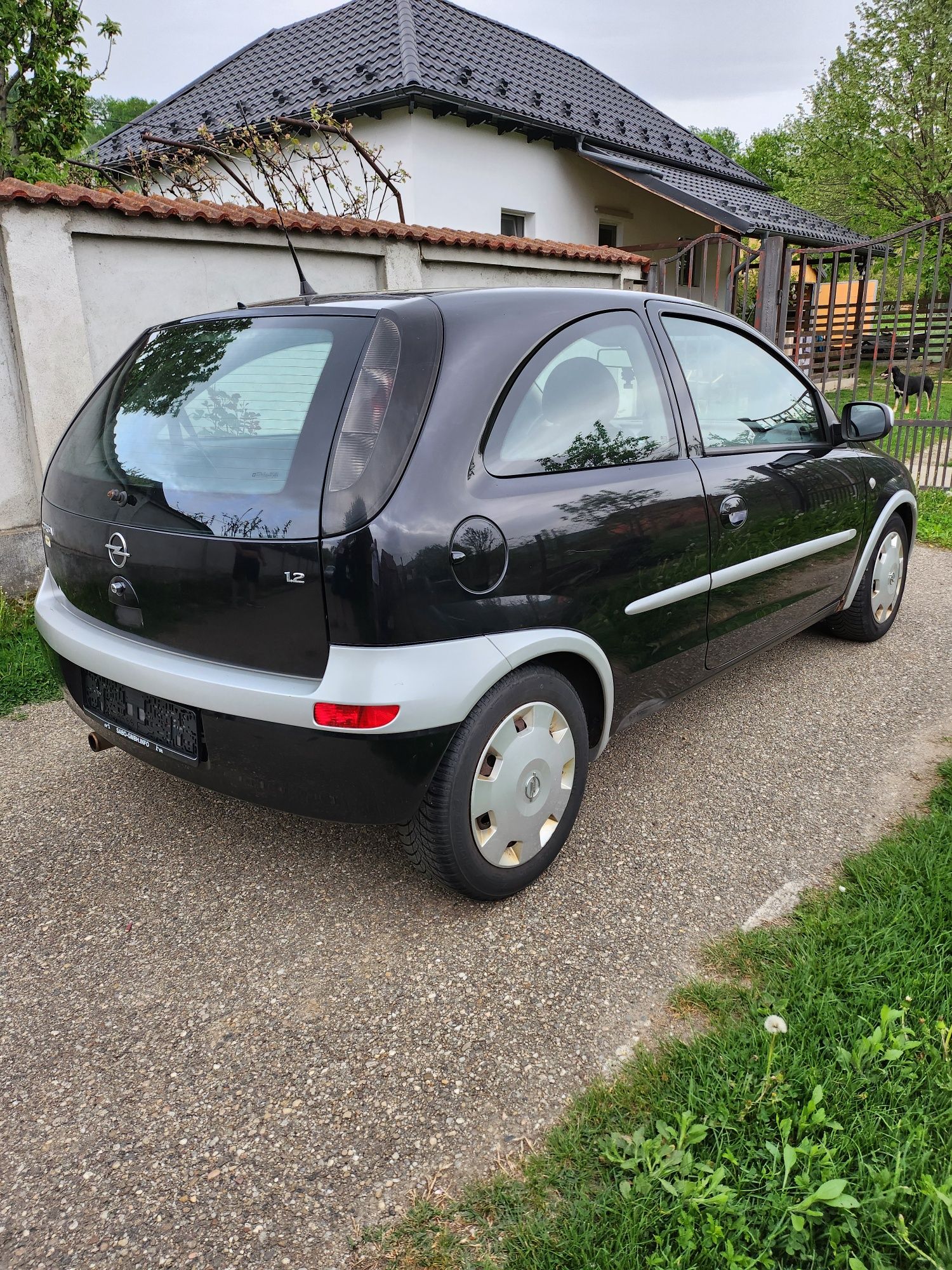 Opel corsa 1.2benzina