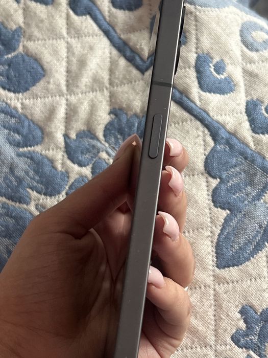 Продается Nothing Phone 1