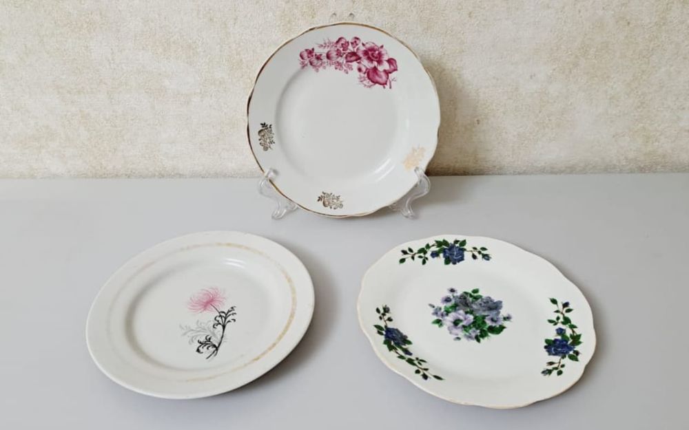 Тарелки  Блюдца  Тарелки