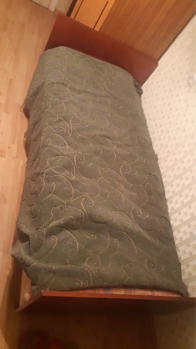 Кровать односпальная