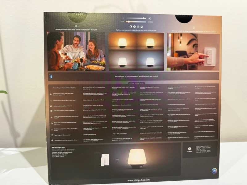Veioza Philips Hue Wellness BT 6W 800lm White Ambiance