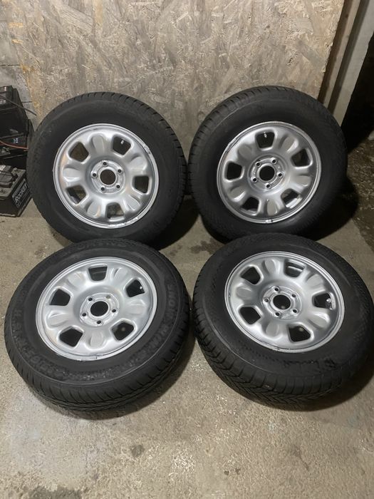 Jante cu cauciucuri  215/65/16 iarna dot 2022 Duster