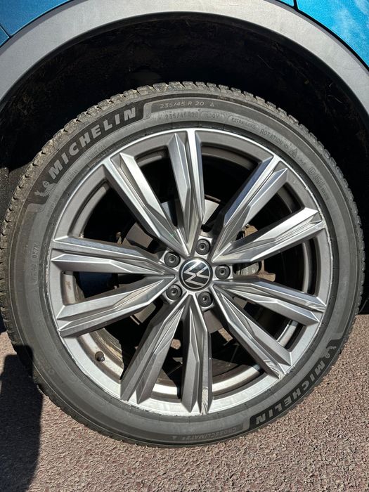 Volkswagen tiguan hybrid elegance