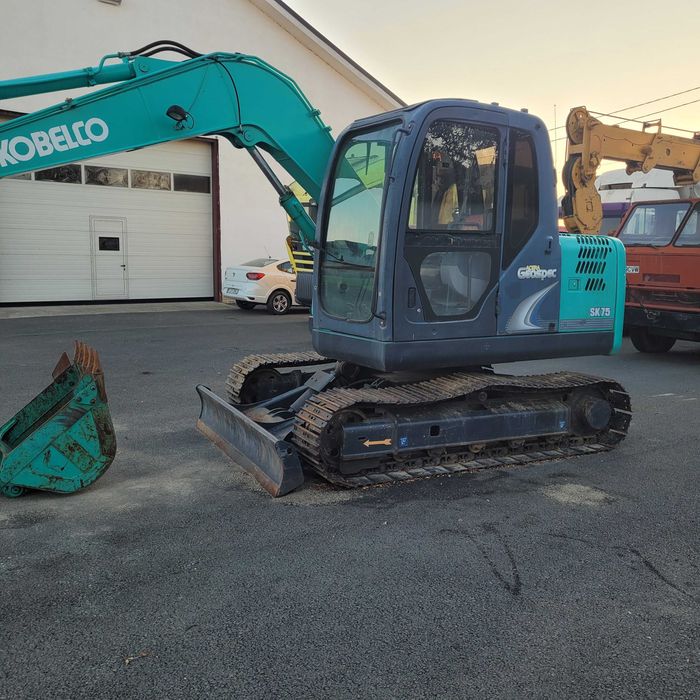 Excavator Kobelco