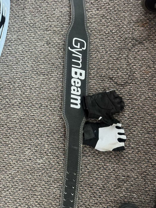 Vand centura pentru sala