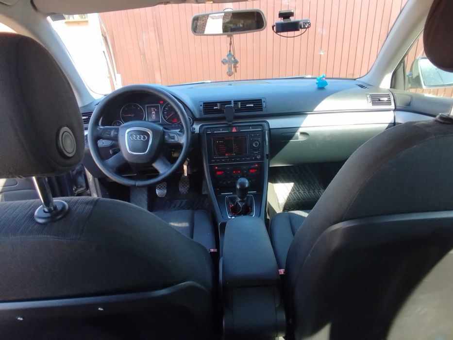 Vând Audi A4 an 2008