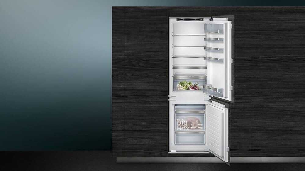 Хладилник с фризер за вграждане SIEMENS KI86SADE0