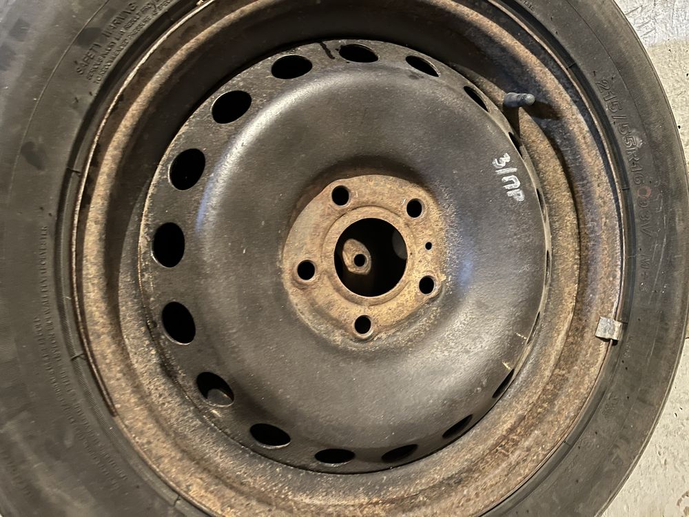 Комплект летней резины с железными дисками 215/55/R16