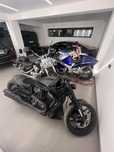 Harley-Davidson V-Rod Night (Model Unicat)