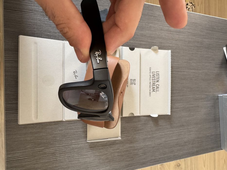 Ray Ban Meta Wayfarer