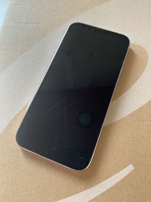 IPhone 13 Mro Max за части