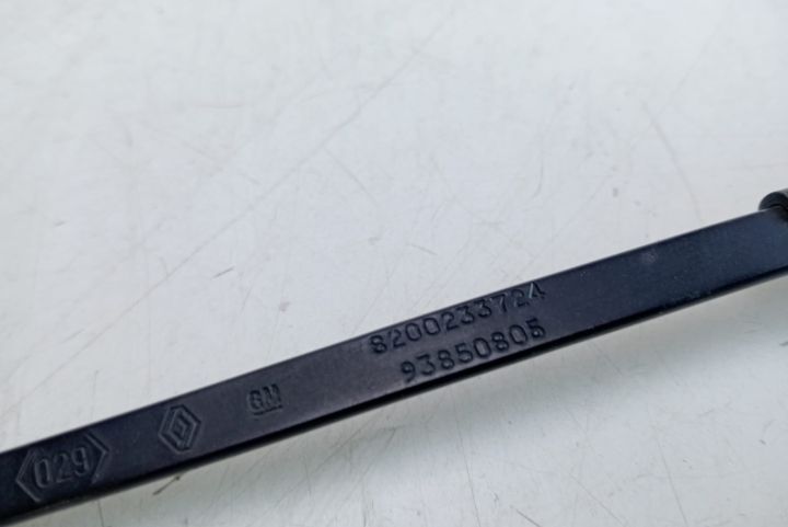 Brat stergator haion 8200233724 Nissan Primastar prima generatie seri