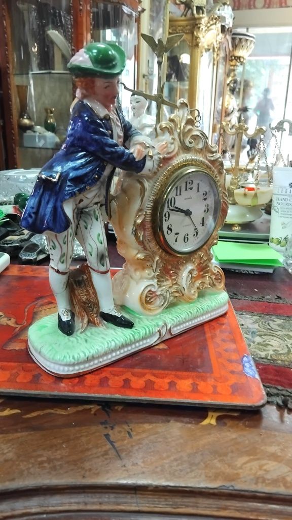 Ретро порцеланов часовник!