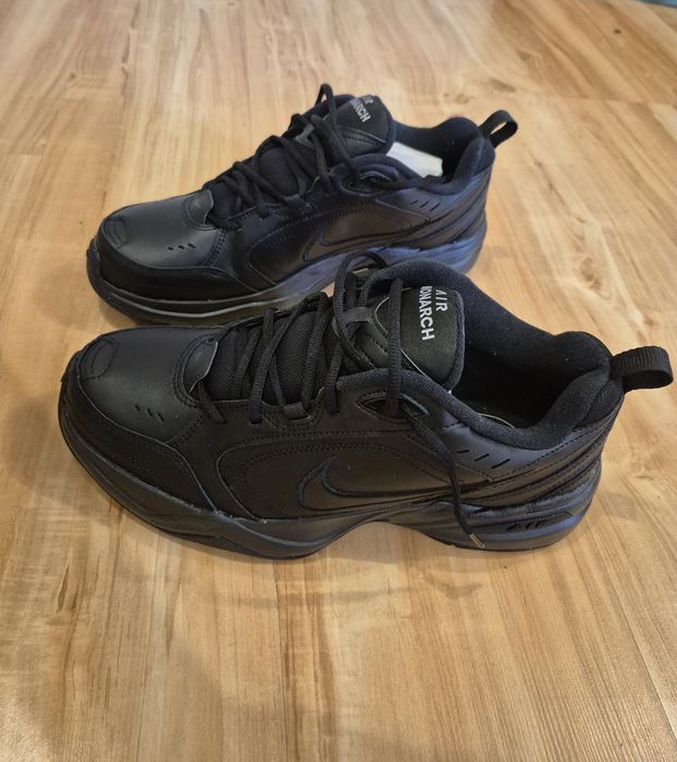Nike Air Monarch IV