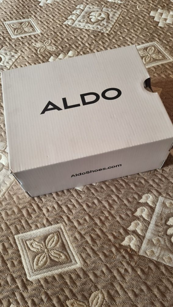 Разкошни кукленски сандали Aldo