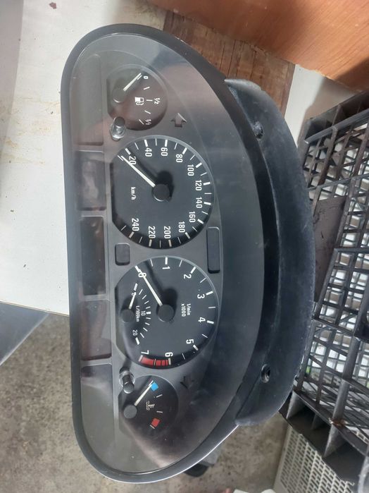 Километражи за бмв е46