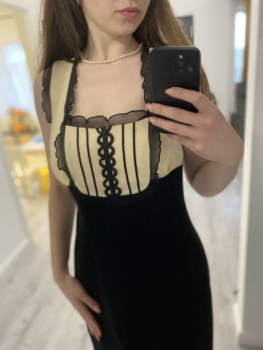 Rochie retro eleganta  M