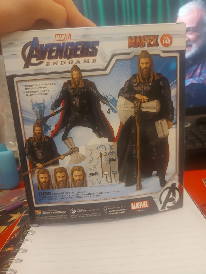 Mafex Endgame Thor Action Figure Marvel