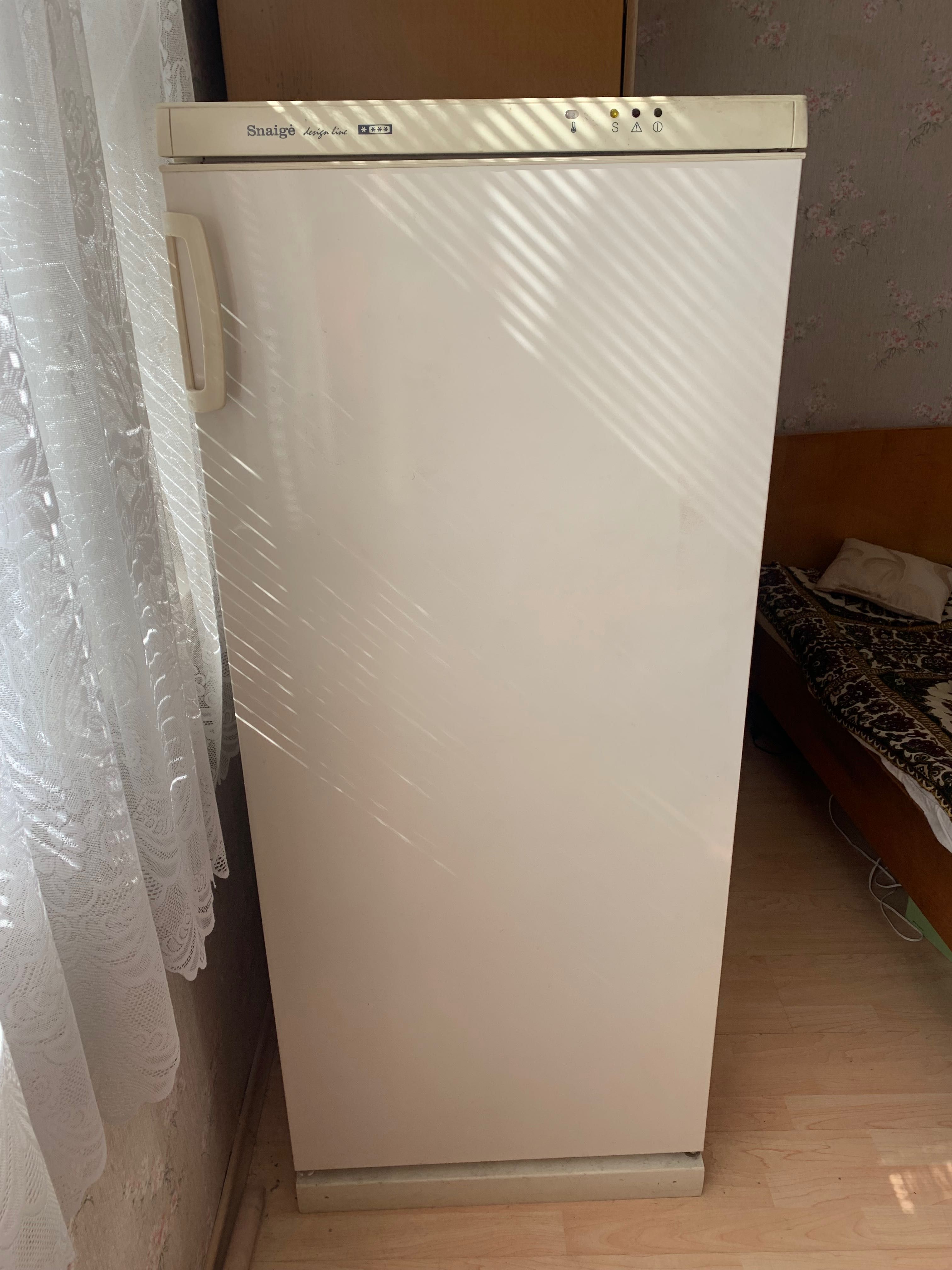 Фризер 240L Freezer