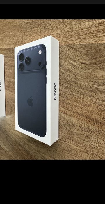 Iphone 17 pro max 256GB от iSTYLE  2 год. гарянция