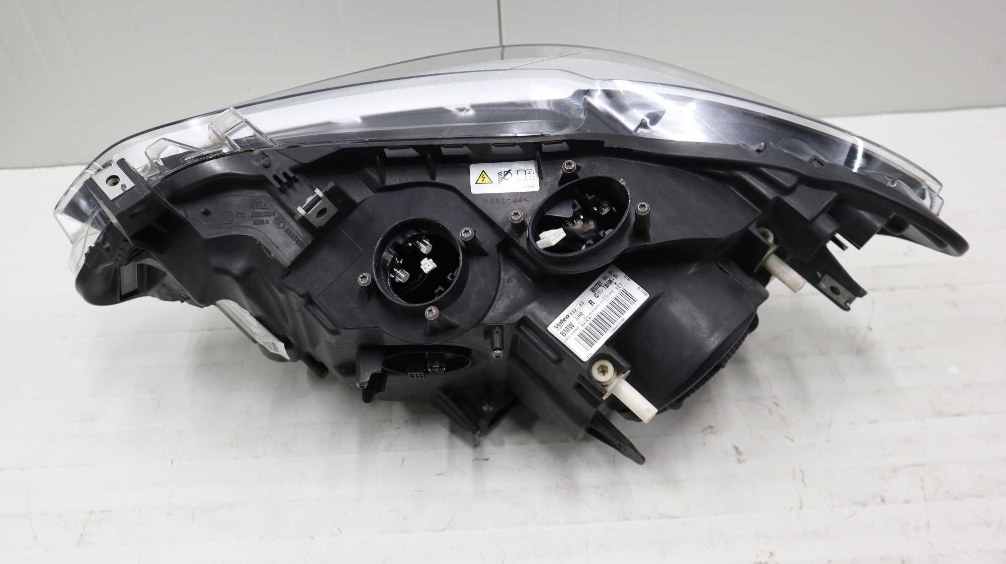 Десен ксенонов фар БМВ Ф22/Ф23 BMW F22/F23 BI-XENON AKL