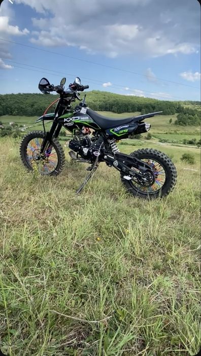 Se vinde cross 125 cc