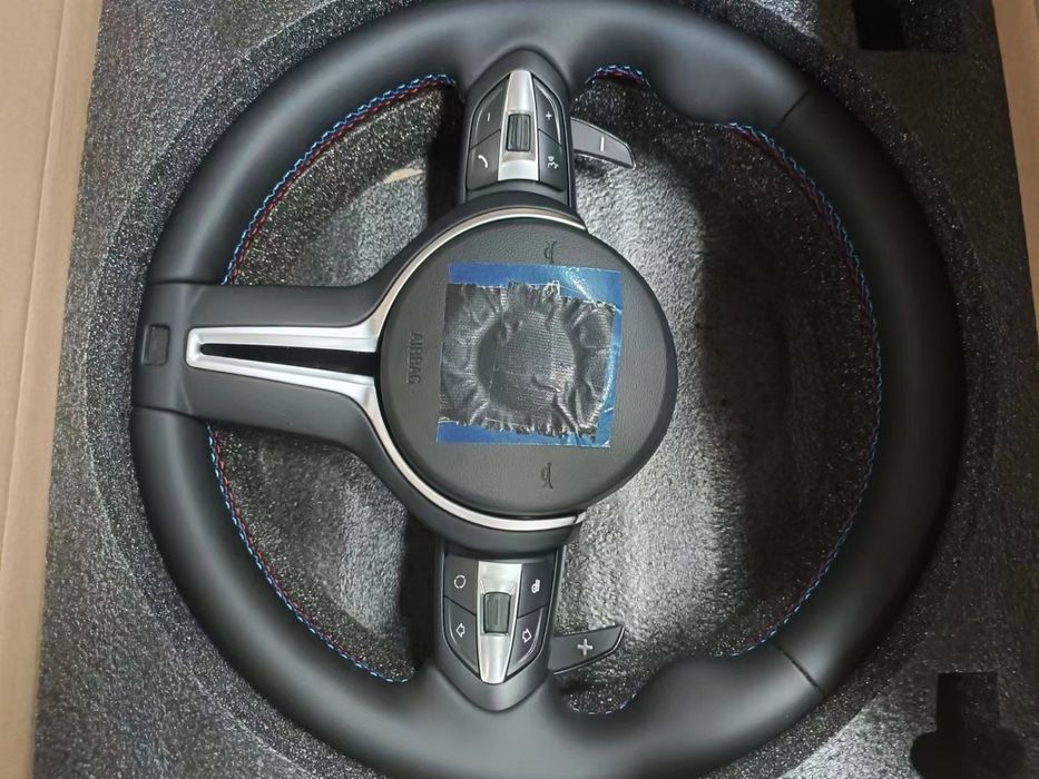 Volan BMW e90 e84 e70 (BMW X1 si serie 3) 2005-2012