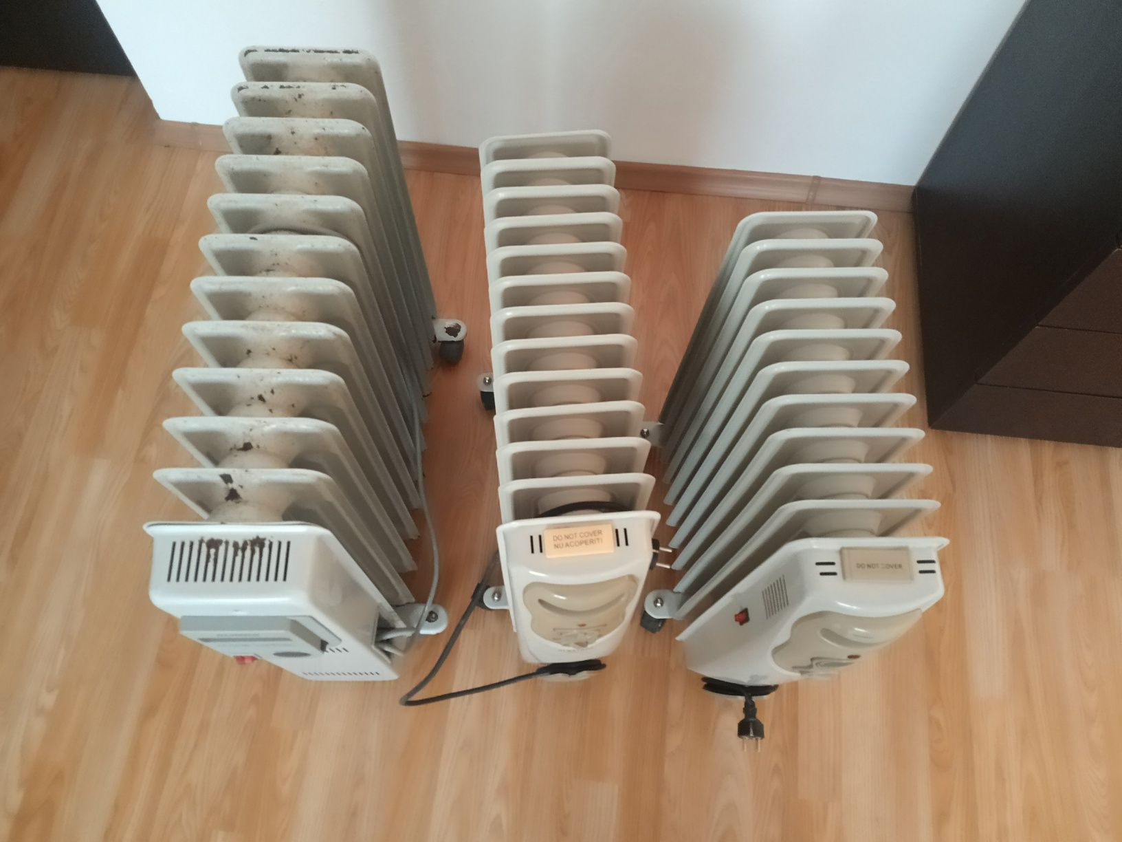Vând calorifer, radiator  electric