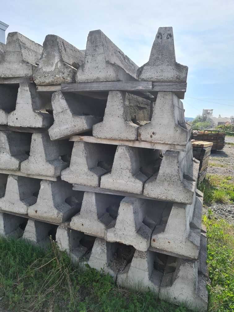 Suport , prefabricate beton