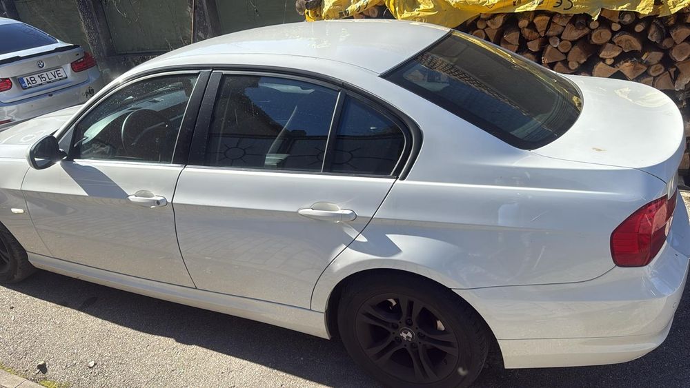 BMW 318 D an 2011