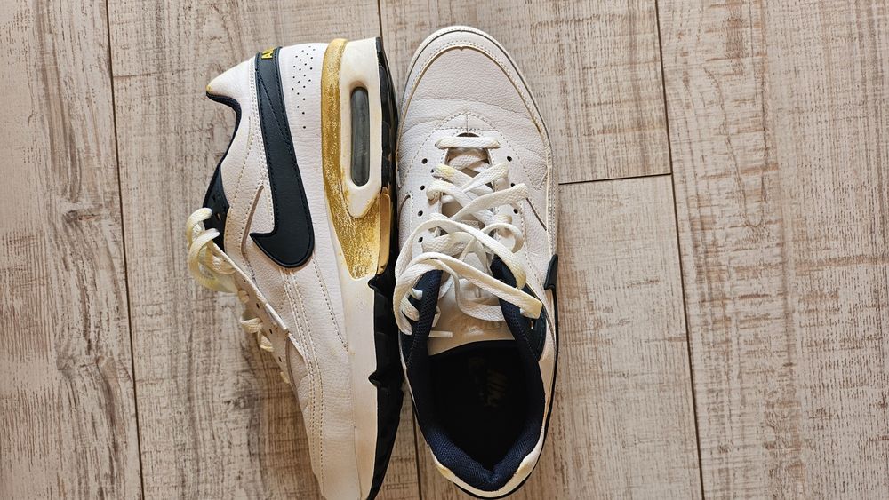 маратонки nike airmax 90 и Nike airmax 97