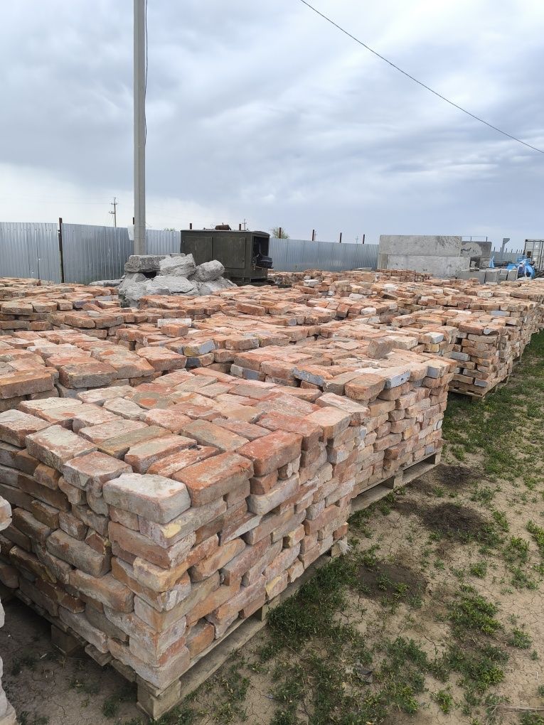 Бу красный кирпич