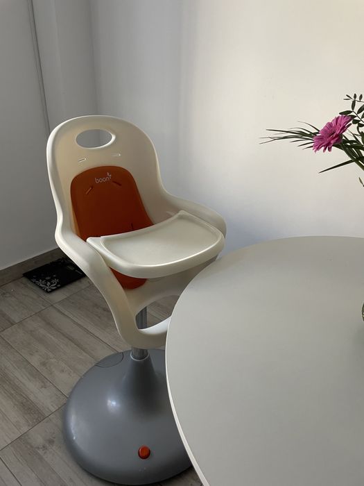 Scaun de masa Boon Flair