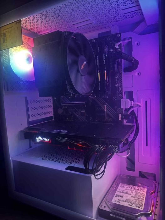 Мощен Геймърски PC / Компютър