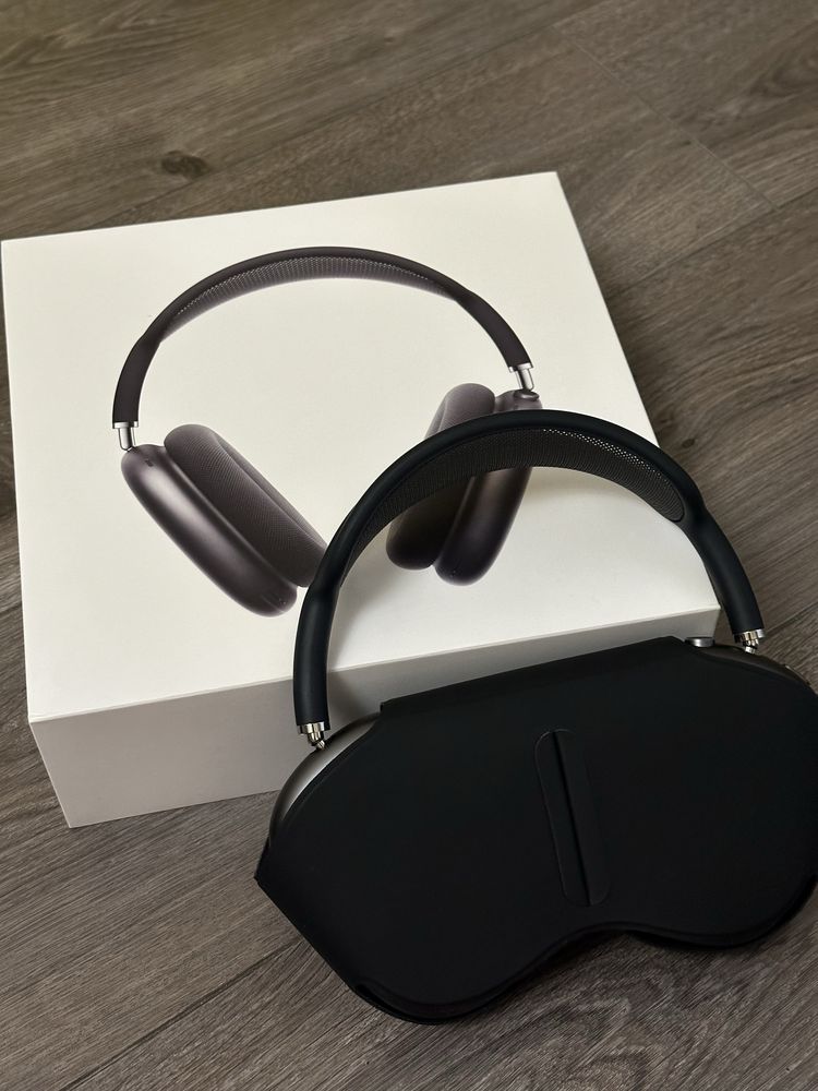 AirPods Max полный комплект в отличном состоянии
