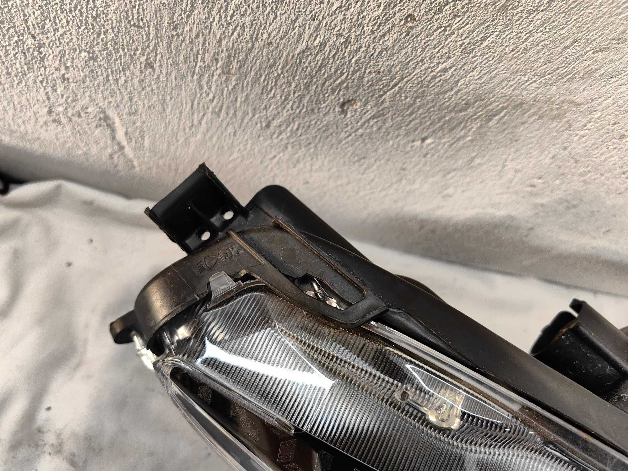 Оригинален фар Тойота Ярис  Toyota Yaris  Full Led