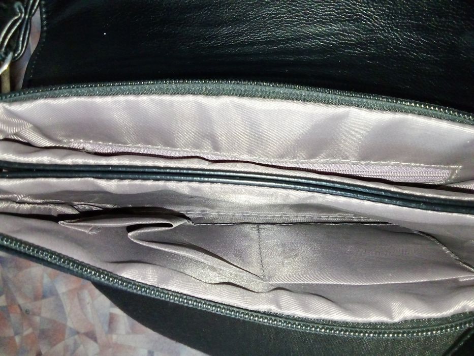 продам сумку клатч