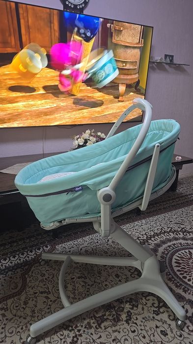 Кроватка-стульчик Chicco baby Hug pro 4в1