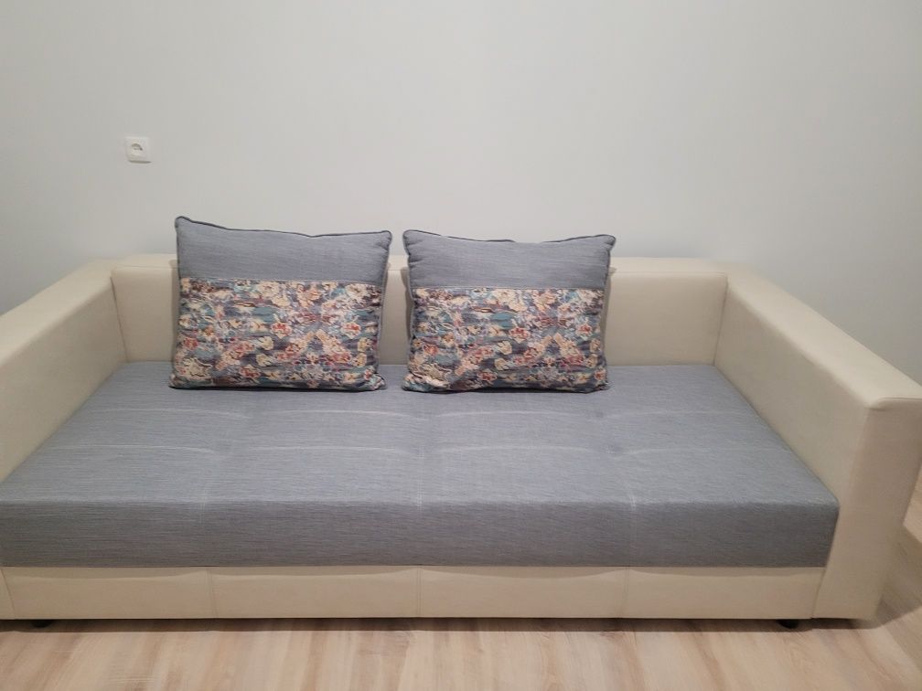 Продаю диван новый Турция