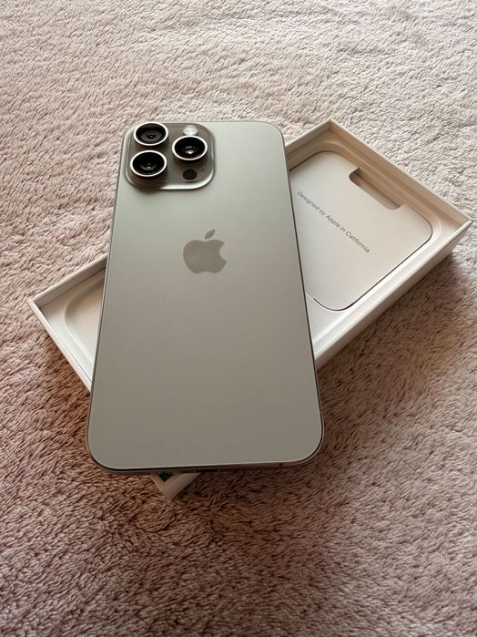 iPhone 15 Pro Max 512 GB – Перфектно Състояние + Подарък Кейс Mous