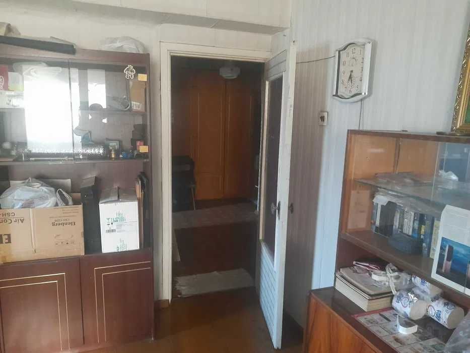 2-х ком. кв. ( 65 кв. м.) в монолитном доме ( 6 / 14  )