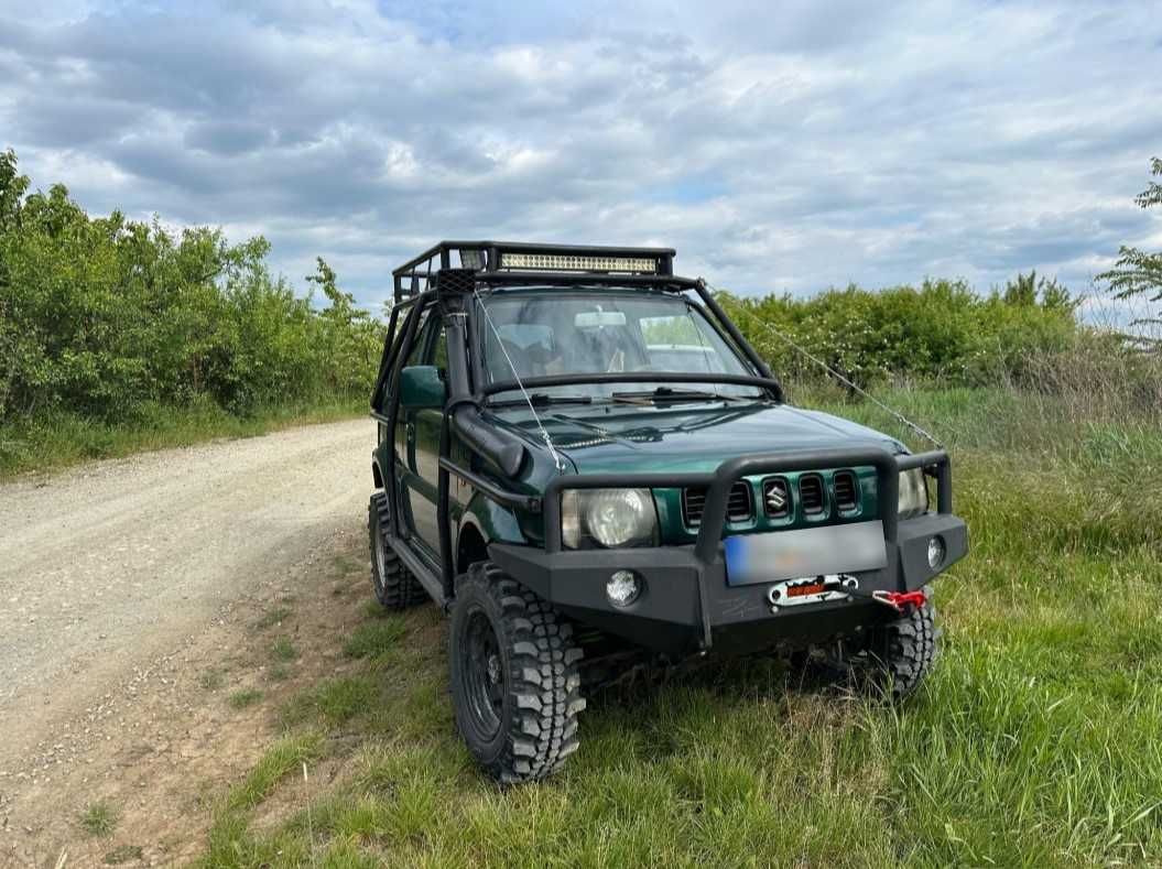 Suzuki Jimny 1.3 Benzină | 98.000 km | Lift Iron Man | Punți întărite